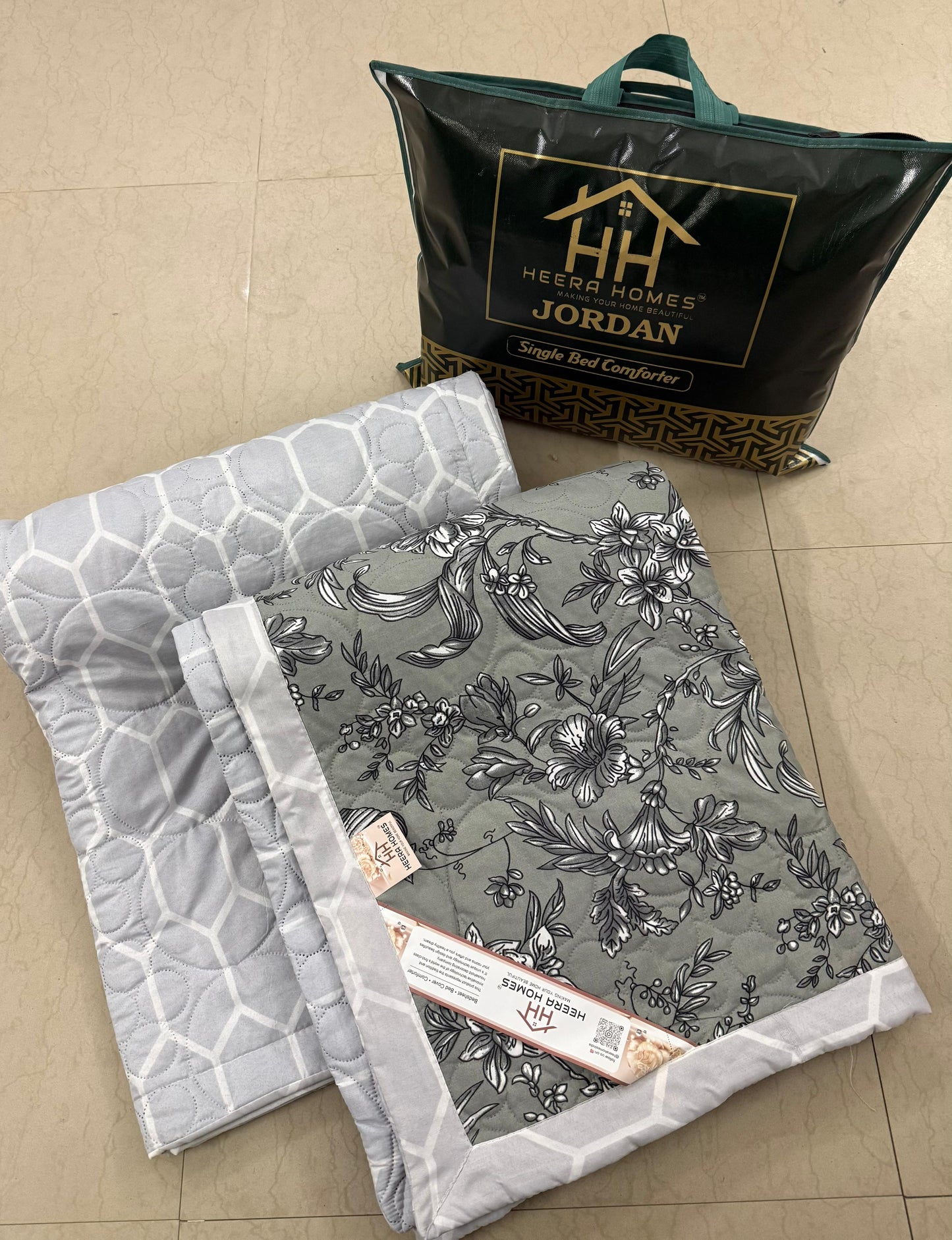 Premium Quality Single Bed Dohar - Lightweight All-Season Comforter (56 x 88 Inch)